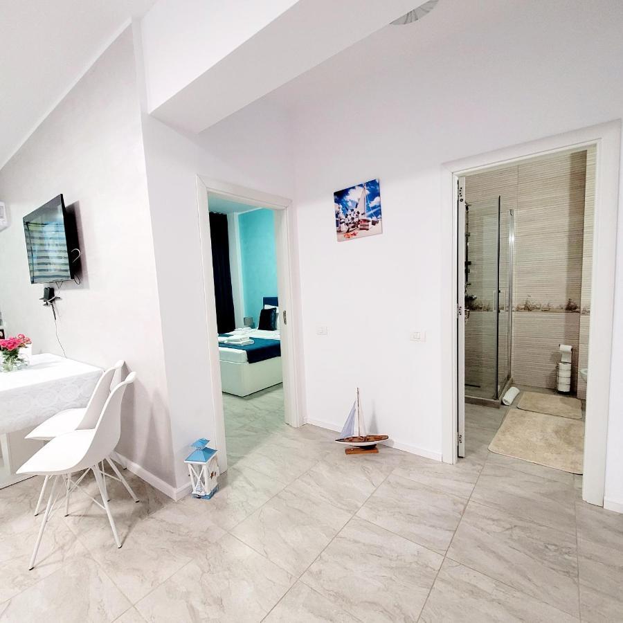 Zen Garden Apartament De Lux Nou Pe Malul Marii Констанца Экстерьер фото